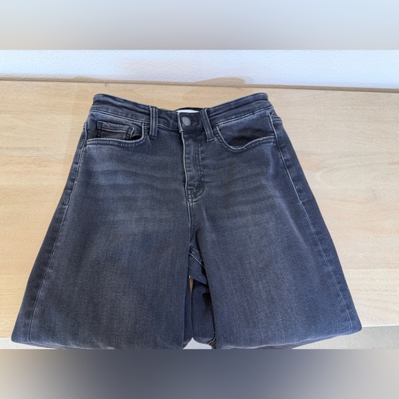 Flying Monkey Encourage - High Rise Loose Fit Wide Jeans, Faded Black, SIZE: 27 - Picture 8 of 11